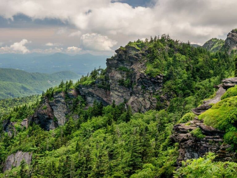 Essential Safety Tips For Hiking In The Blue Ridge Mountains